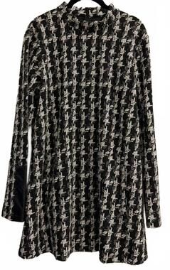 NEW TYLER BOE women's crissy knit tunic in black/white